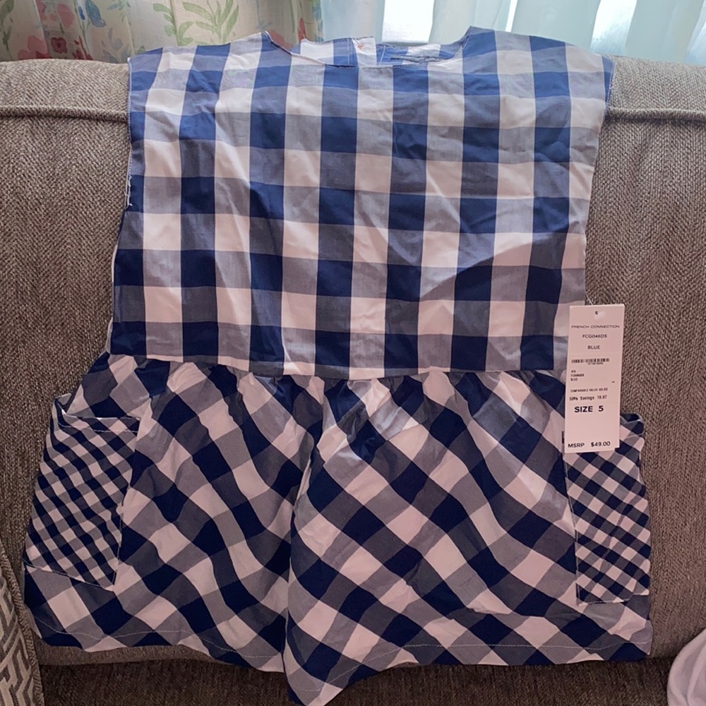 Girls dress